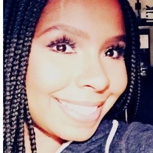 Meet your Posher, Andreana